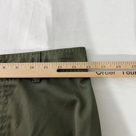 Levi Strauss Women's Size 11 Olive Green Chino Pants Straight Leg Vintage Style - Picture 8 of 10